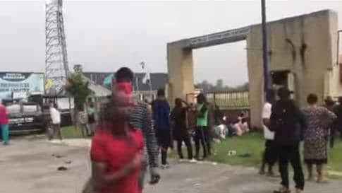  Panic in Rivers as gunmen assassinate traditional ruler during monarchs meeting 