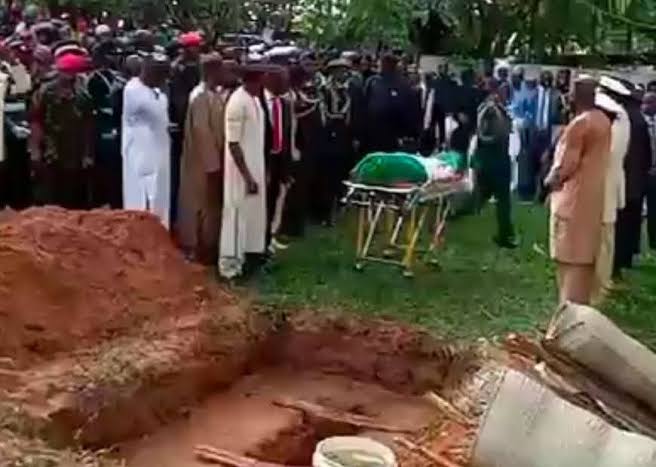 Ex President Buhari laid to rest in Daura Ex President Buhari laid to rest in Daura
