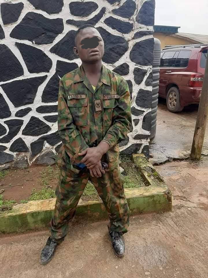 Suspected notorious criminal arrested 2 days after kidnapping soldier in Lagos Suspected notorious criminal arrested 2 days after kidnapping soldier in Lagos