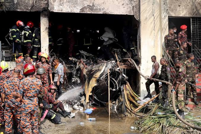 Many feared dead as military plane crashes into school in Bangladesh Many feared dead as military plane crashes into school in Bangladesh