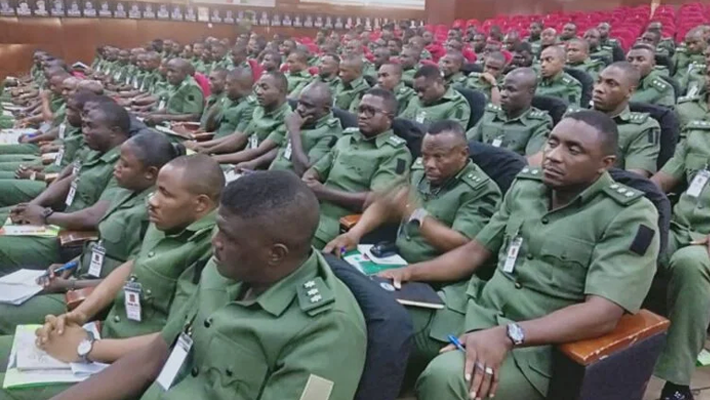  Over 200 army officers sit for senior staff course qualifying exam 