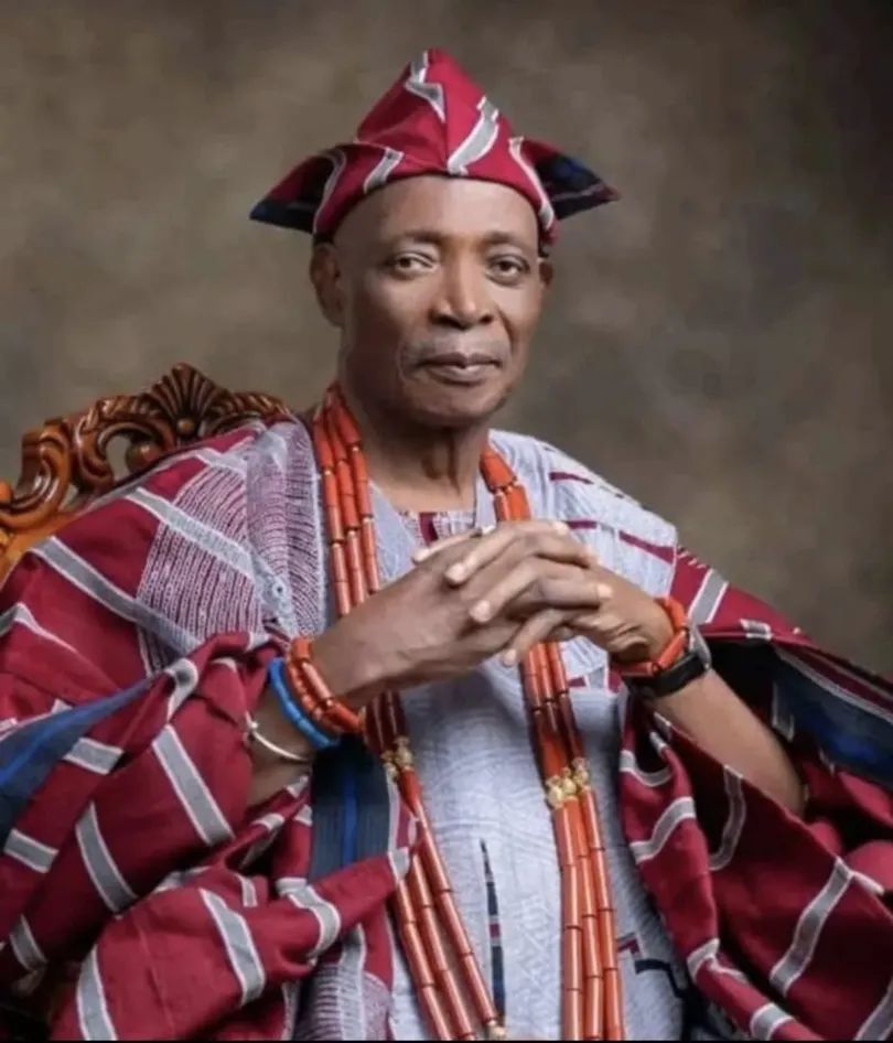   BREAKING Coronation Afobaje places Akoko leaves on Ladoja 