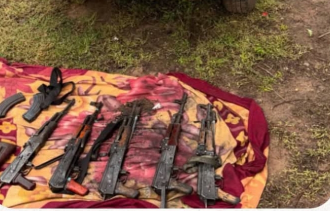  Troops gun down transporter moving weapons to Kwara recover rifles hidden in charcoal sack 