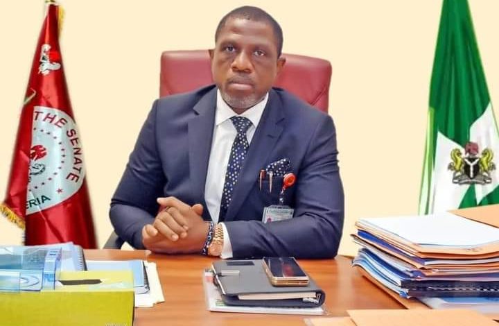  Enugu senator dumps Labour Party for APC 