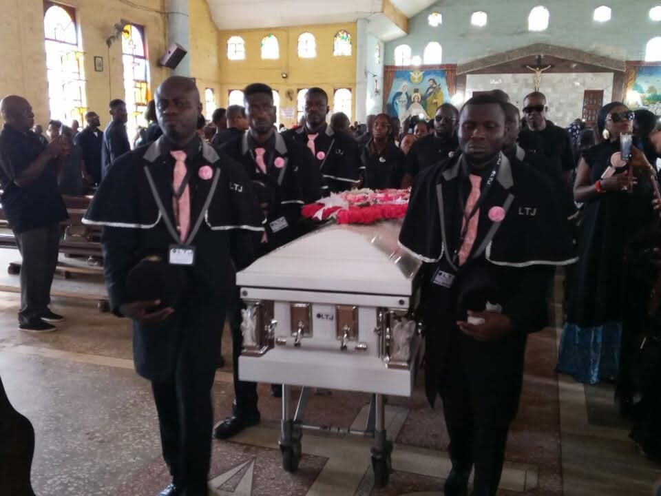 Tearful farewell as Arise TV anchor Somtochukwu Maduagwu laid to rest in Peter Obi 8217 s hometown Tearful farewell as Arise TV anchor Somtochukwu Maduagwu laid to rest in Peter Obi s hometown