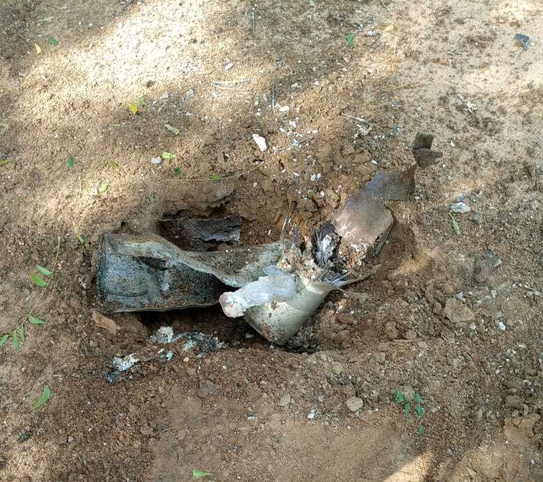 Police move in as terrorists plant IEDs on major Borno road Police move in as terrorists plant IEDs on major Borno road