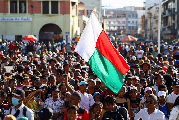 Constitutional court declares Madagascar President s seat vacant installs military head Constitutional court declares Madagascar President s seat vacant installs military head