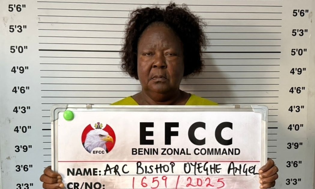  EFCC nabs female pastor after church members sprayed naira notes on cow 