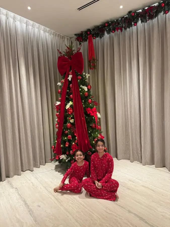  Mo Salah keeps Christmas tradition alive with family photo amid AFCON campaign 