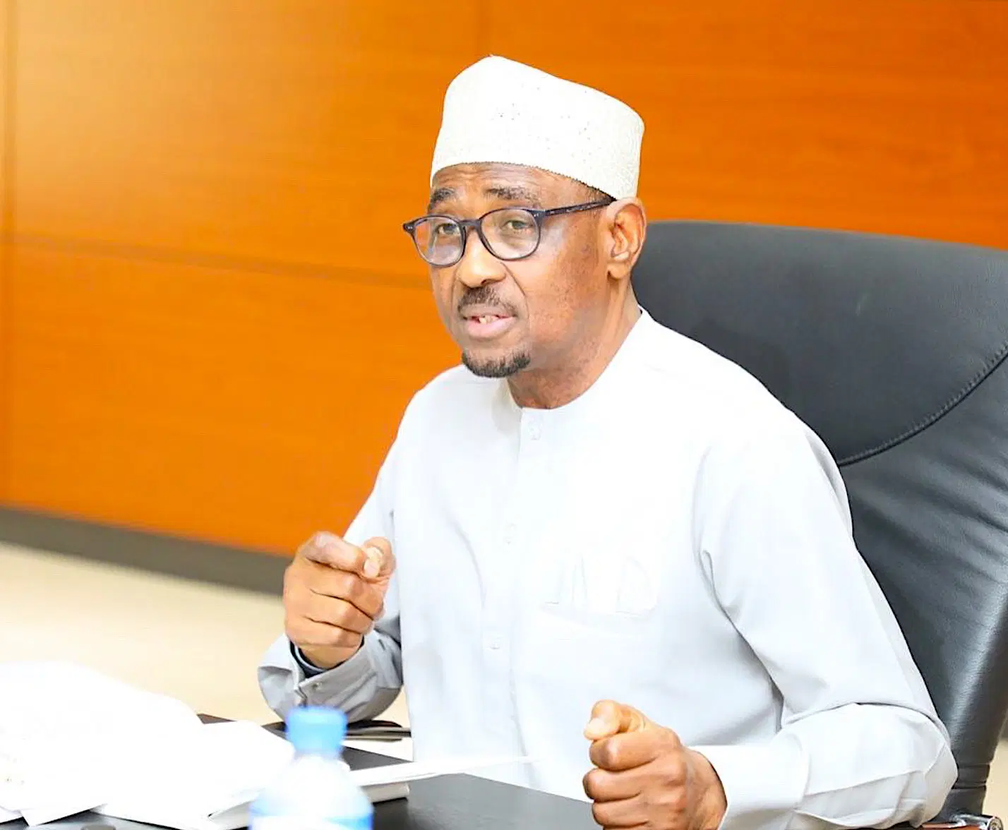   I won t engage in public brickbat Farouk Ahmed denies responding to Dangote s spurious allegations 