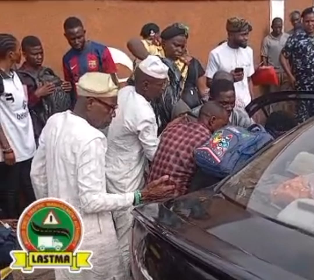  Driver absconds as truck kills two injures three in Lagos 