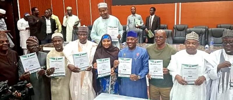  Farooq Kperogi Celebrating ASUU FG s historic reset with caveats 